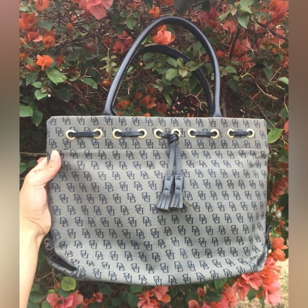 Dooney & Bourke handbag